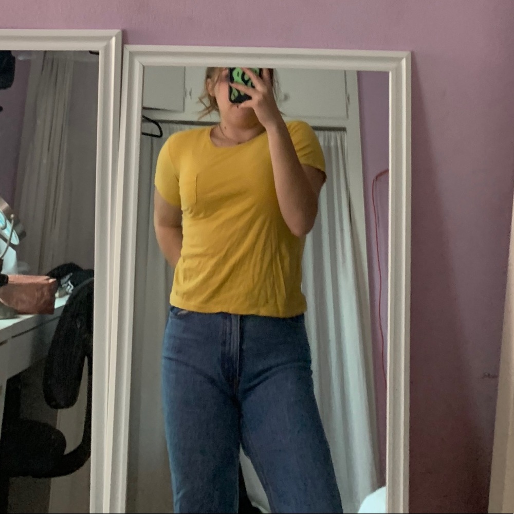 brandy melville t-shirt